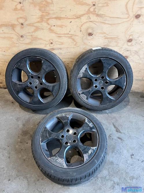 VW GOLF 5 GTI VELGEN 5X112 57.1 17 INCH Zwart, Auto-onderdelen, Banden en Velgen, Band(en), Gebruikt