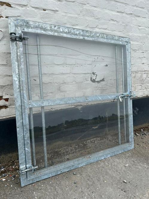 Stal raam met plexiglas, Dieren en Toebehoren, Stalling en Weidegang