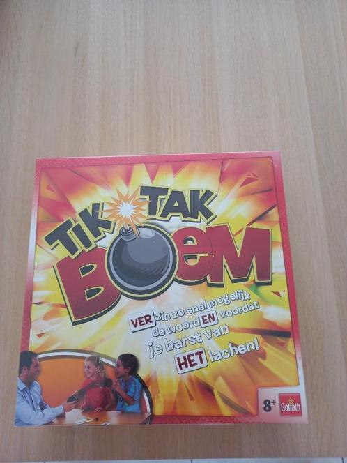 Spellendoos : Tik Tak Boem, Hobby en Vrije tijd, Gezelschapsspellen | Kaartspellen, Nieuw, Vijf spelers of meer, Ophalen of Verzenden