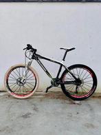 Carbon MTB uitzonderlijk koopje, Fietsen en Brommers, Fietsen | Mountainbikes en ATB, Ophalen, Zo goed als nieuw