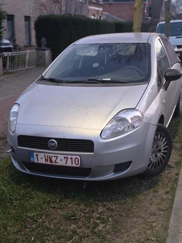 Fiat punto, Autos, Argent ou Gris, Achat, Boîte manuelle, 5 portes