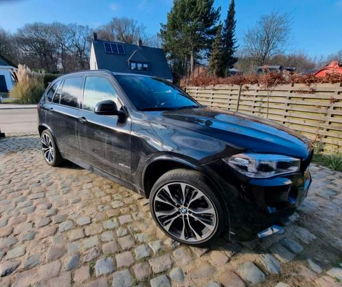 BMW X5 xdrive 40E hybrid iPerformance M-Pakket!
Full option, Auto's, BMW, Particulier, X5, Alarm, Bluetooth, Cruise Control, Open dak