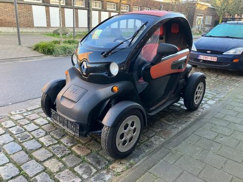 renault twizy 80 bj 2014 met gereviseerde acculader, Auto's, Renault, Particulier, Twizy, Elektrisch, Euro 4, 2 deurs, Automaat