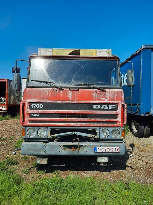 DAF 1700 vrachtwagen laadbak laadbrug trekhaak camion frigo, Autos, Camions, Particulier, DAF, Enlèvement