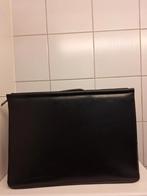 mallette, Enlèvement