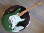 Fender Stratocaster Metallic Green, Muziek en Instrumenten, Snaarinstrumenten | Gitaren | Elektrisch, Ophalen, Zo goed als nieuw