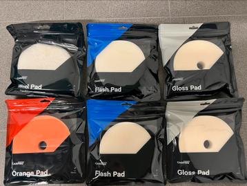 6 nieuwe polijstpads (130 mm) CarPro beschikbaar voor biedingen