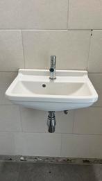 Handenwasser porselein wit, Ophalen, Gebruikt, Kraan