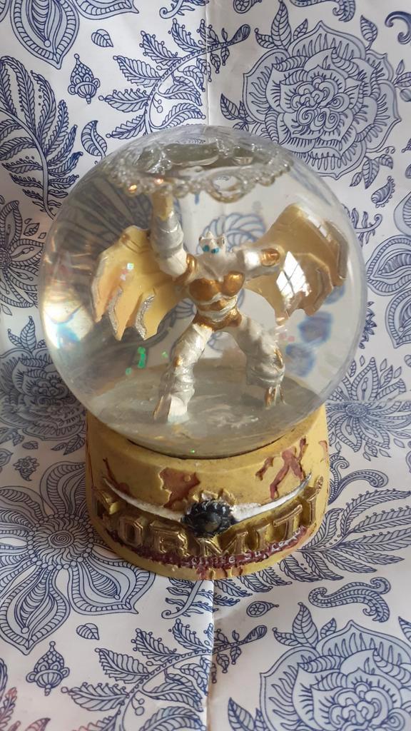 boule de neige paillette figurine gormiti (2), Collections, Collections Autre, Utilisé, Enlèvement ou Envoi