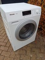 Jonge Miele W1 wasmachine met 1600 toeren, Elektronische apparatuur, Wasmachines, Ophalen, Minder dan 85 cm, 8 tot 10 kg, Voorlader