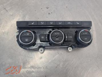 Airco bedieningspaneel van een Volkswagen Caddy beschikbaar voor biedingen