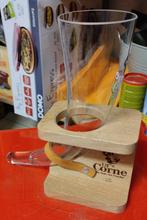 La Corne bierhoorn met staander ( Nieuw ), Ophalen of Verzenden, Nieuw, Bierglas