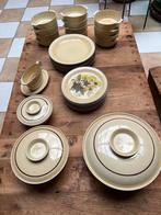Vintage servies poole England, Antiek en Kunst, Ophalen