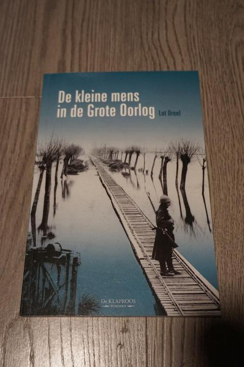 boek de kleine mens in de grote oorlog - 207 blz, Boeken, Oorlog en Militair, Ophalen of Verzenden