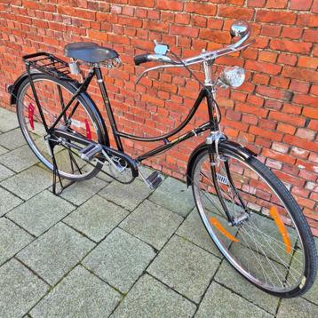 Nieuwe Retro Damesfiets !! helemaal oldscool maar nieuw.. beschikbaar voor biedingen