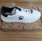 KARL LAGERFELD schoenen, Ophalen, Wit, Nieuw, Wandelschoenen