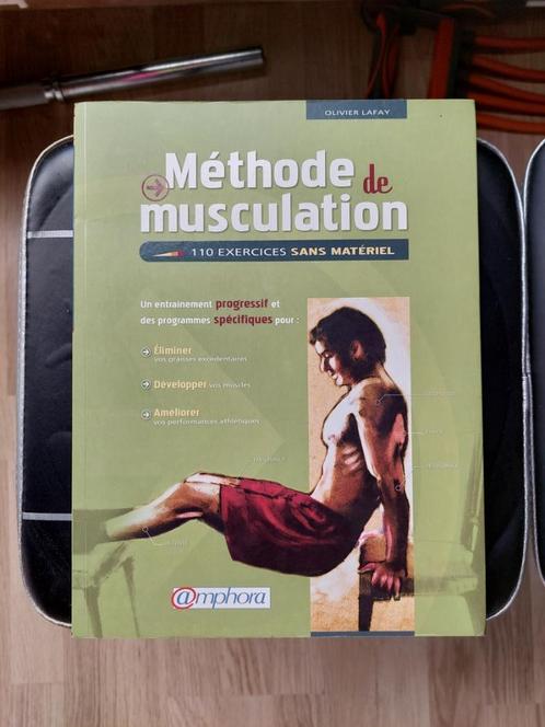 Livre : Méthode de musculation -Amphora-, Boeken, Sportboeken, Zo goed als nieuw, Fitness, Ophalen of Verzenden