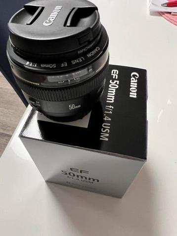 🌟 Canon 50mm f/1.4 USM Lens 🌟