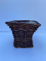 Rieten mandje 20x20cm, Mand, Vierkant, Ophalen of Verzenden, Zo goed als nieuw