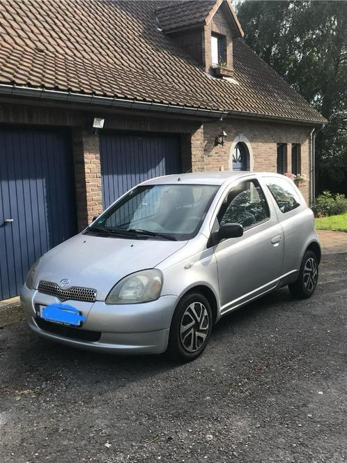 Toyota Yaris Essence, Auto's, Toyota, Particulier, Yaris, Benzine, Euro 4, 3 deurs, Blauw, Ophalen