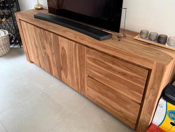 Barkast en dressoir beschikbaar voor biedingen