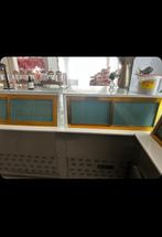 Inboedel / Horeca / Stoelen / Tafel / deco / koeltoog / Koel, Ophalen, Meubilair