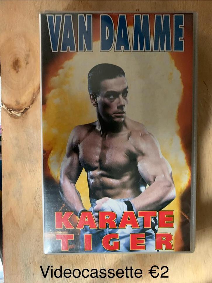 Meerdere Videocassettes (prijzen staan vermeld op de foto's), Cd's en Dvd's, VHS | Documentaire, Tv en Muziek, Zo goed als nieuw