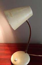 Vintage bureaulamp  licht groen/beige (Combo van vorm), Gebruikt, Vintage, Ophalen of Verzenden, Metaal