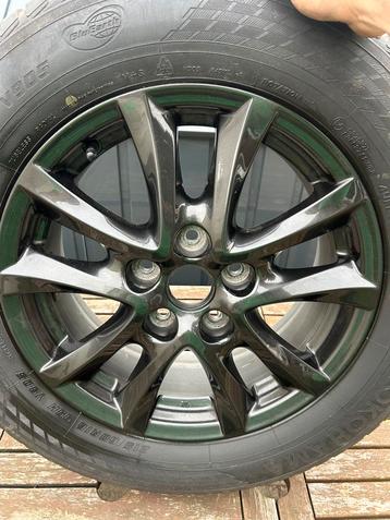 Origneel mazda velgen beschikbaar voor biedingen
