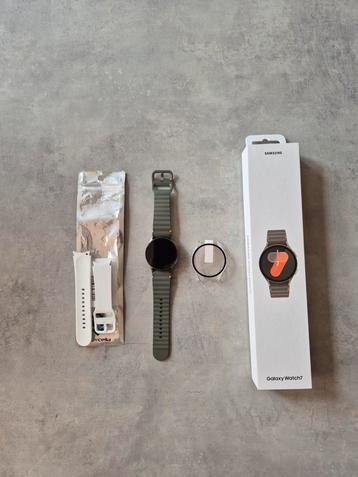 Samsung Galaxy Watch 7 40 mm - Zo goed als nieuw beschikbaar voor biedingen