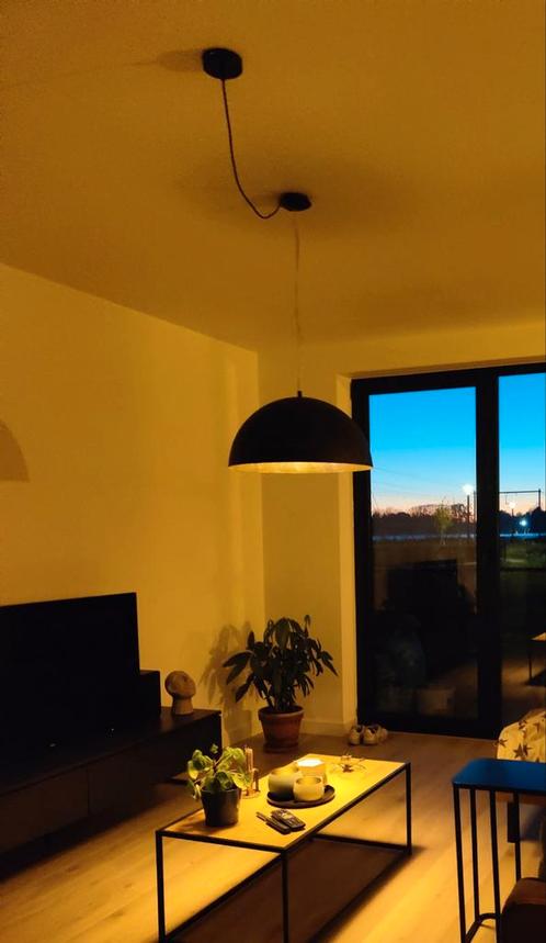 Goud/zwarte moderne hanglamp, Huis en Inrichting, Lampen | Hanglampen, Zo goed als nieuw, Ophalen