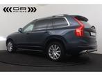 Volvo XC90 D4 MOMENTUM GEARTRONIC - 7 PLAATSEN - TOPSTAAT -, Auto's, Euro 6, Blauw, 7 zetels, Bruin