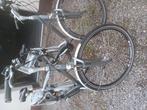 Set van 2 elektrische fietsen trek t500 heren en dames