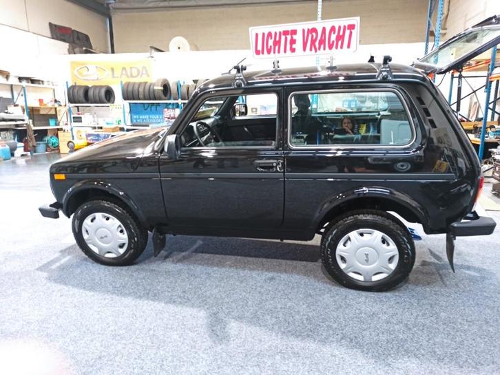 Lada Niva met LPG, Auto's, Lada, Particulier, Niva, 4x4, Elektrische ramen, Radio, LPG, Euro 6, SUV of Terreinwagen, 2 deurs, Automaat
