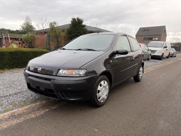 mooi punto 1200 benz gekeurd voor verkoop euro4, Auto's, Fiat, Particulier, Punto, ABS, Airbags, Alarm, Bluetooth, Boordcomputer