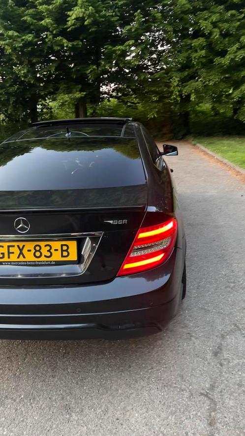LEES Mercedes-Benz C-Klasse AMG VOL OPTIES 230 pk C220  2011, Auto's, Mercedes-Benz, Particulier, C-Klasse, Adaptive Cruise Control