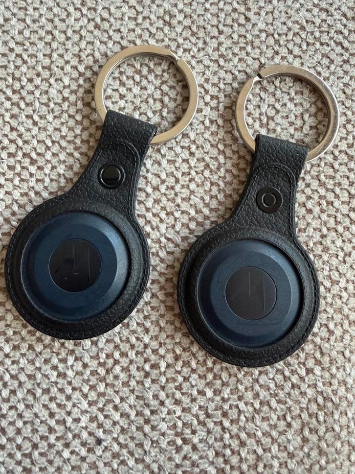 2 Moto Tags, Verzamelen, Sleutelhangers, Gebruikt, Ophalen of Verzenden