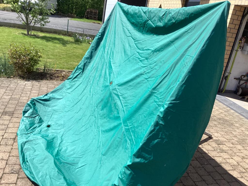 Winterzeil trampoline berg, Enfants & Bébés, Jouets | Extérieur | Trampolines, Enlèvement, Comme neuf