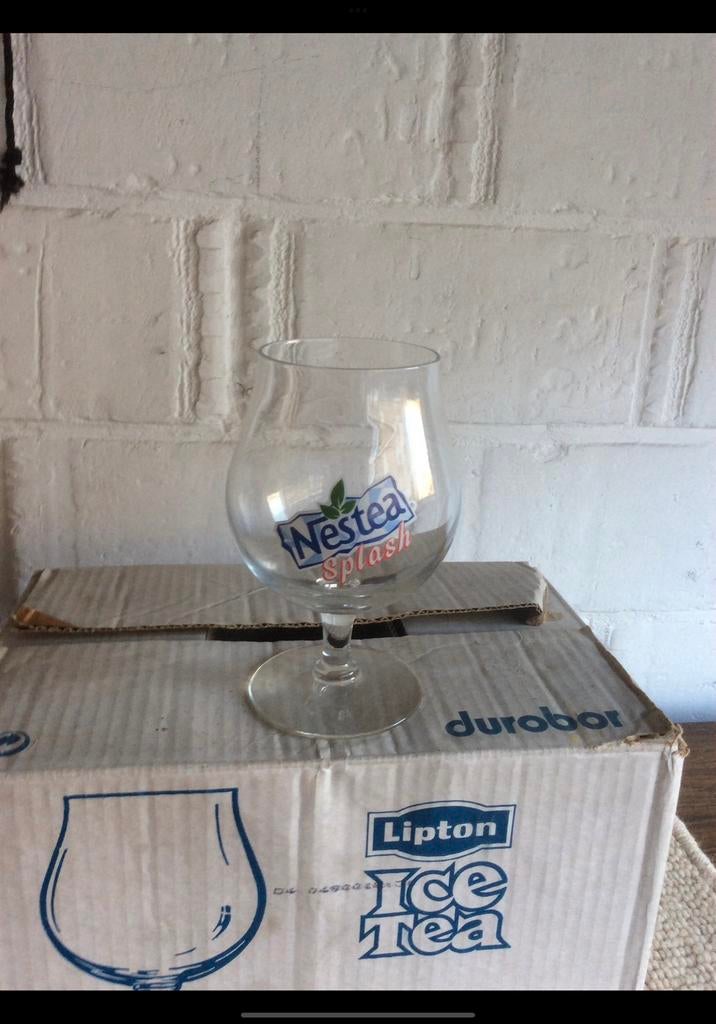Nestea, verres 2X6, Collections, Verres & Petits Verres, Enlèvement, Comme neuf, Verre à soda