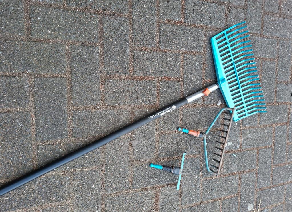 GARDENA  HOFWERKTUIG, Tuin en Terras, Heggenscharen, Ophalen of Verzenden, Zo goed als nieuw, Handmatig, Cardena