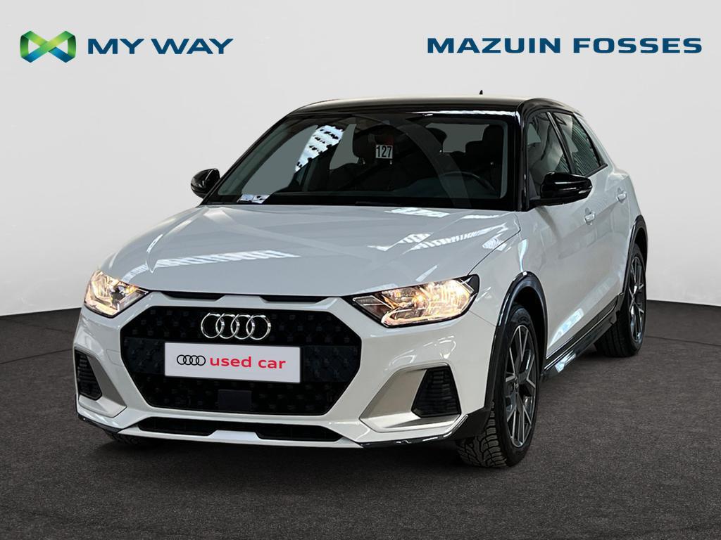 Audi A1 citycarver A1 Citycarver 25 TFSI (EU6AP), Auto's, Audi, A1, Wit, Handgeschakeld, Navigatiesysteem
