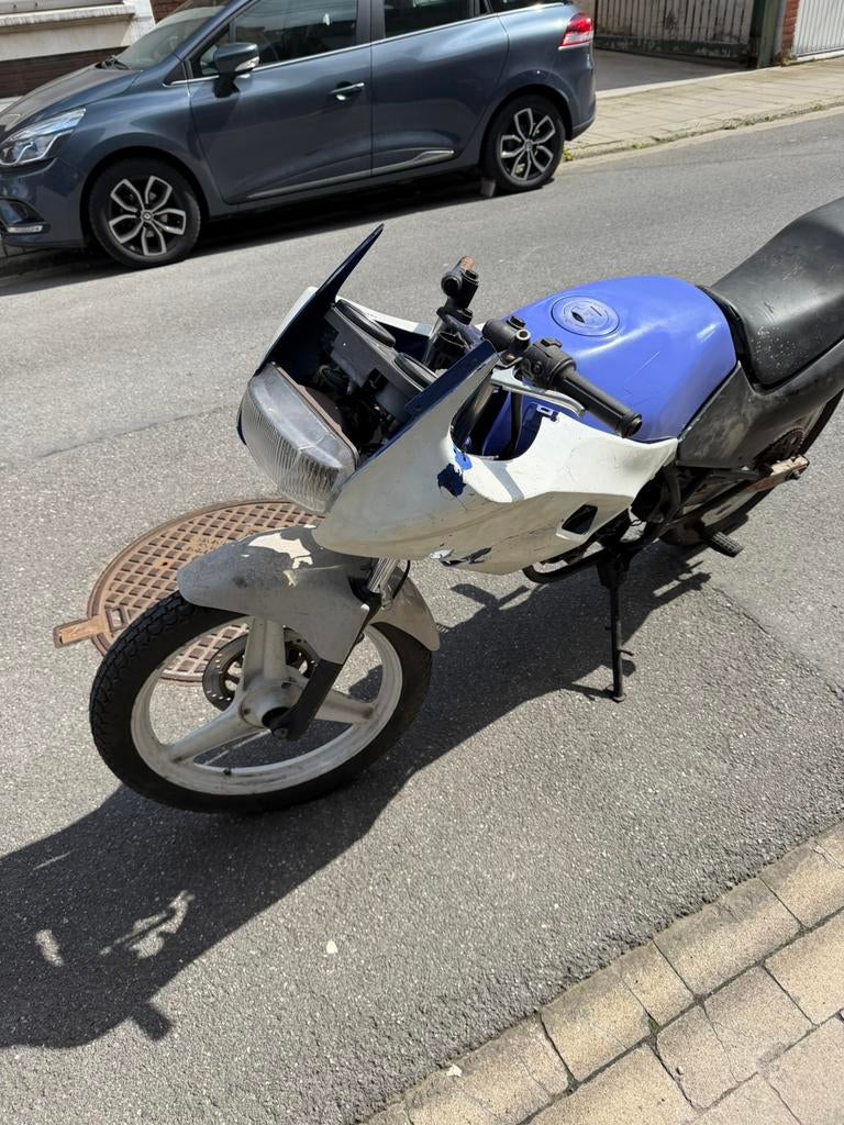 Honda NSR 50, Motos, Entreprise