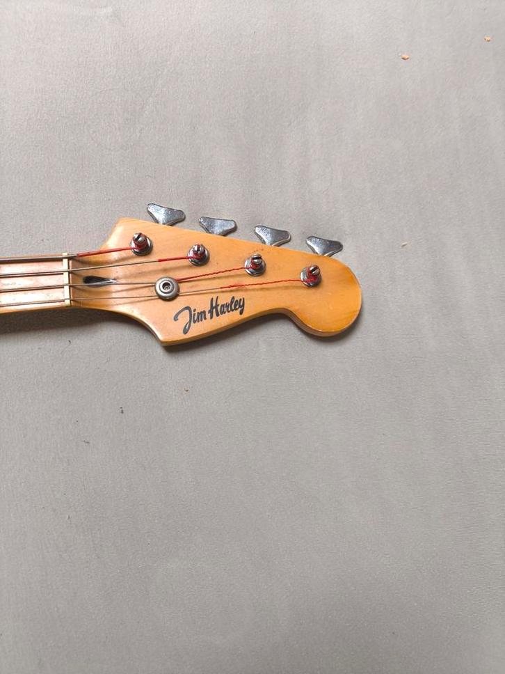 bass gitaar, Musique & Instruments, Instruments | Pièces, Guitare basse électrique, Enlèvement