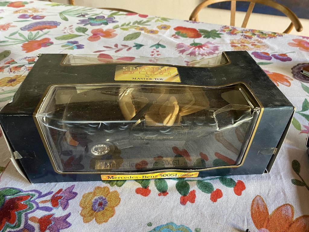 Modèle de voiture Master Toy Mercedes 500 SL 1:18, Enlèvement, Comme neuf, Voiture