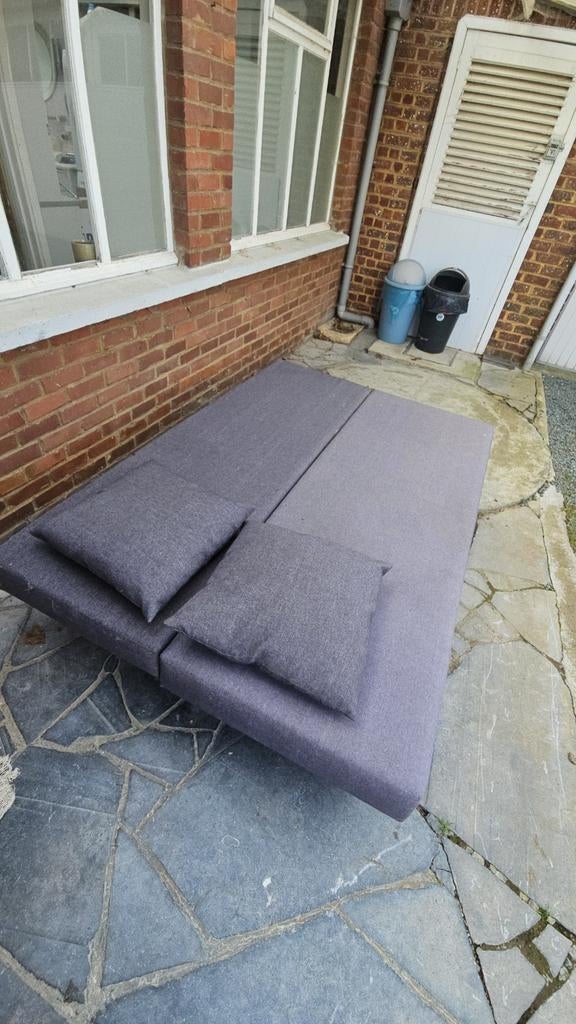 Canapé-lit, Enlèvement