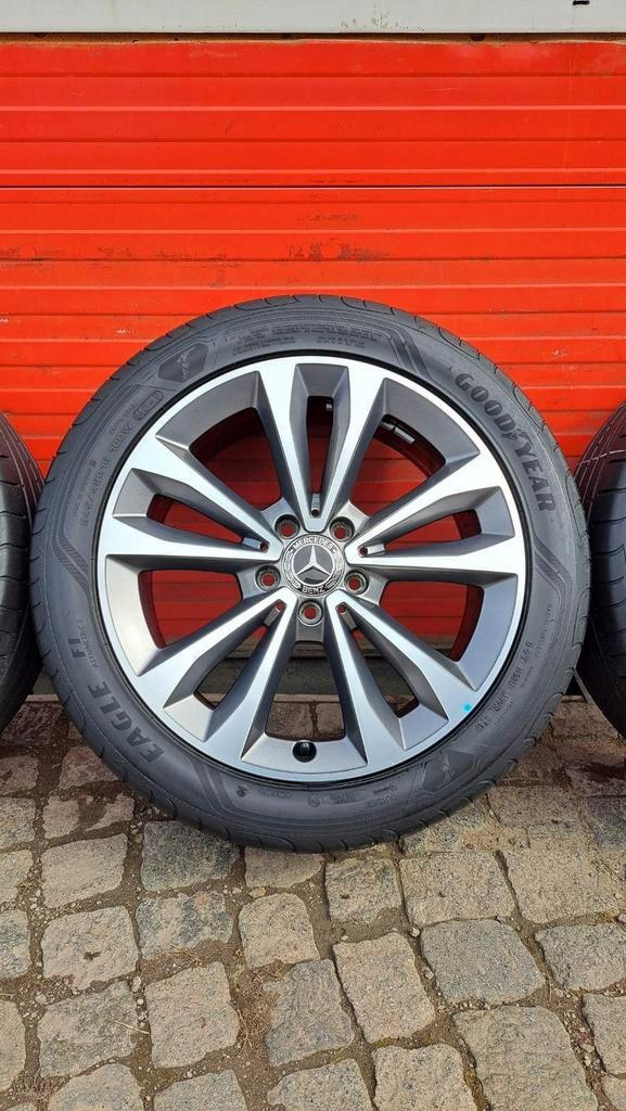 Mercedes V-Klasse en Vito 18 inch velgen, Auto-onderdelen, Banden en Velgen, Banden en Velgen, Zomerbanden, 18 inch, 245 mm, Personenwagen