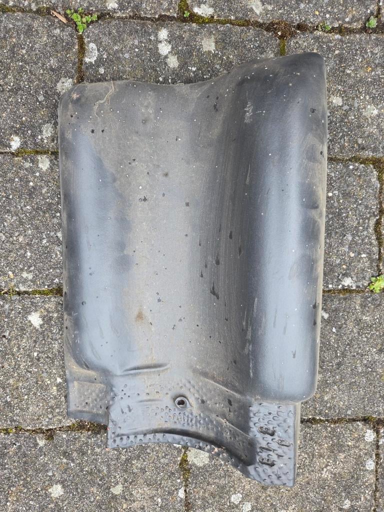 Linkse reserve hoekpannen pottelberg (vlaamse pan), Ophalen