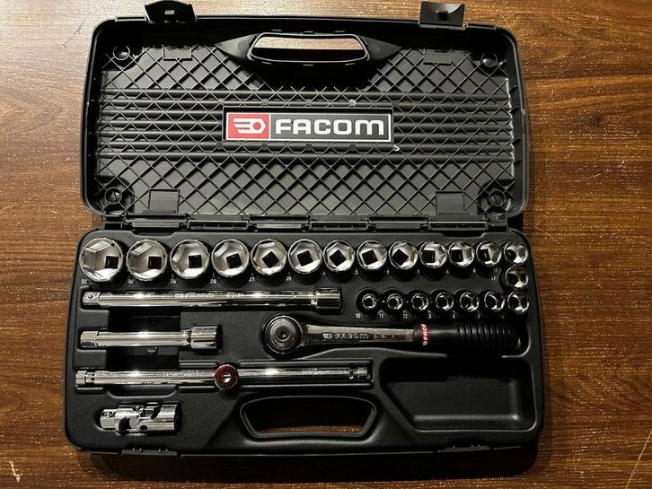 Facom set met 1/2 doppen, Doe-het-zelf en Bouw, Gereedschap | Handgereedschap, Ophalen