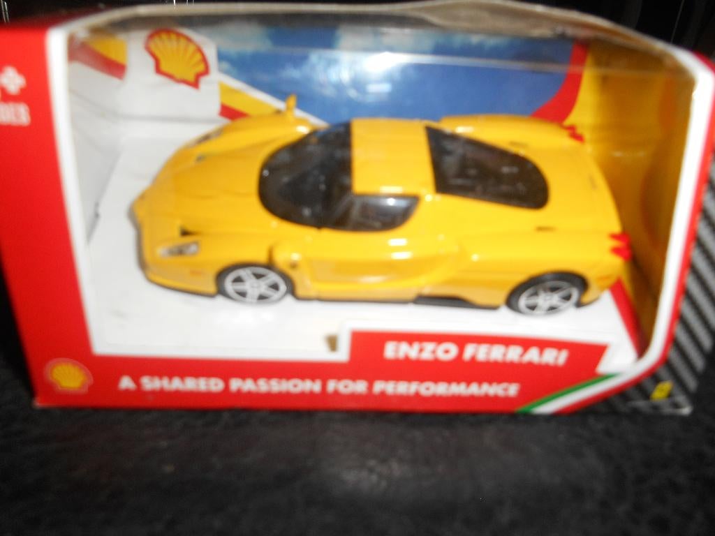 Burago 1/43 Ferrari Enzo Ferrari, Hobby en Vrije tijd, Ophalen of Verzenden