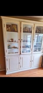 Grande vitrine Ancienne en bois massif  vaisselier., Maison & Meubles, Armoires | Buffets